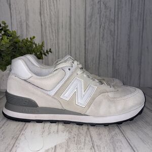 Womens Size 9.5 New Balance 574 Light Gray